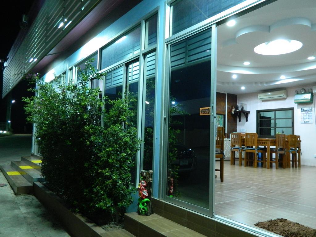 Garden Place بيتشابون المظهر الخارجي الصورة